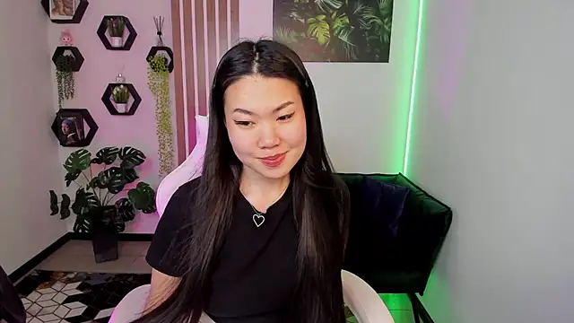 LunaPurrr's Live XXX Chat