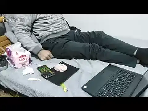 XXX chat uživo modela yazin19