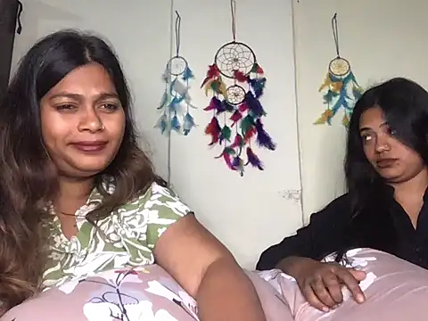 HoleyCoupon's Live XXX Chat