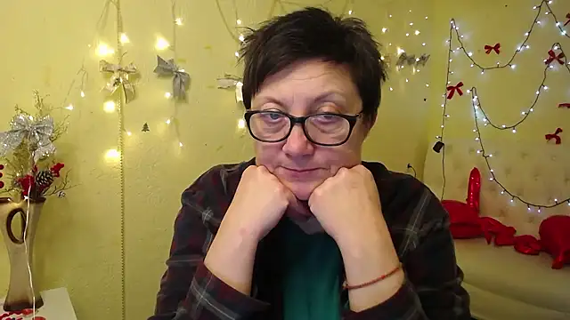 EmilyL0ve's Live XXX Chat