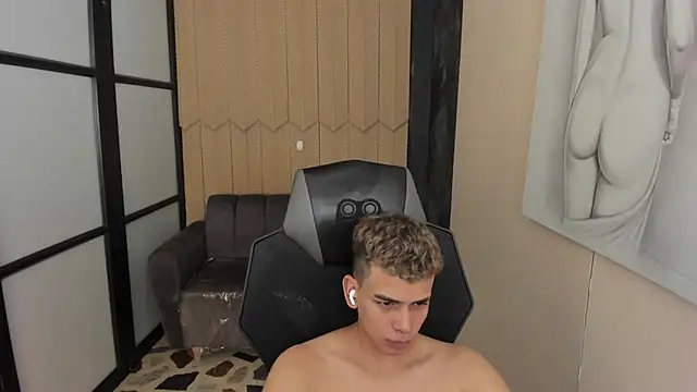 Czat XXX na żywo – JuanSixx_