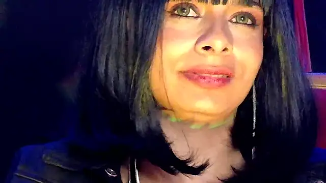 amy-mistress Chat XXX in diretta