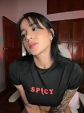 Ale_Lewis Chat XXX in diretta