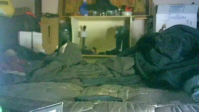 XXX chat uživo modela ON3YOULLN3VER_FIR3