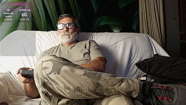 LukeCrews Live XXX Chat