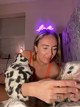 xxxprincess1 现场XXX聊天