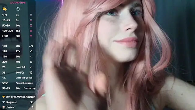 دردشة PieraMarch الجنسية المباشرة