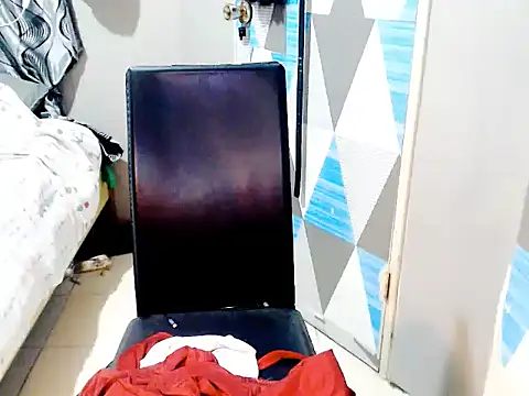 Savannah_Cock: απευθείας συνομιλία ΧΧΧ