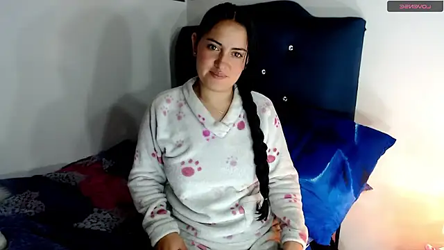 MisNicol's Live XXX Chat