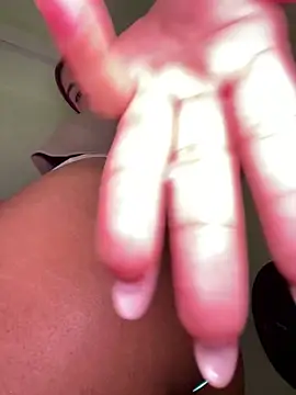 Zarahs_Blare1 现场XXX聊天