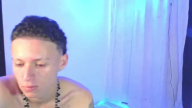 Monkey_xx Webcamshow