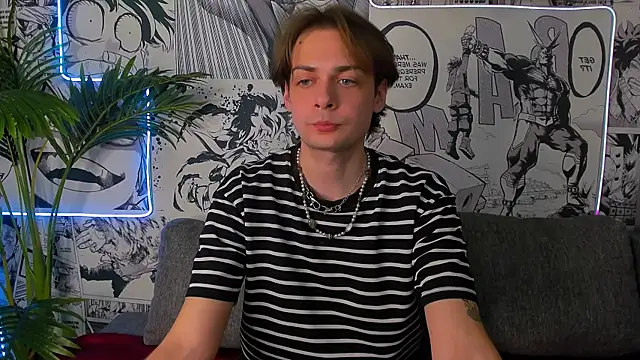 PaulWilliamsy's Live XXX Chat