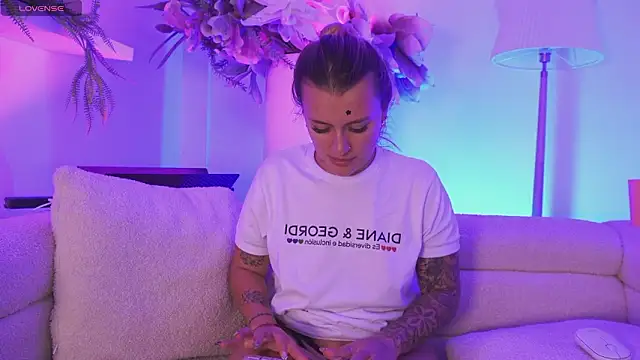 Dailyn__1 élő XXX-chatje