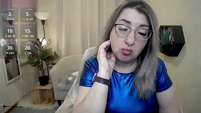 Chat XXX ao vivo de KKMimiKK
