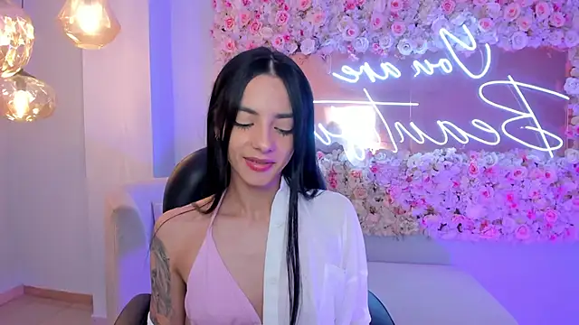 HannahJamesX 라이브 XXX 채팅