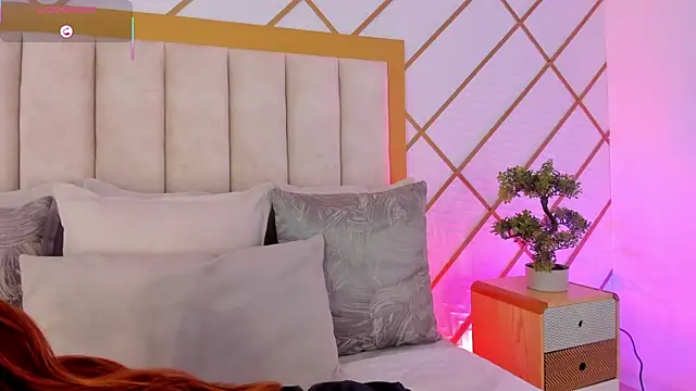 TaniaSmith1 现场XXX聊天