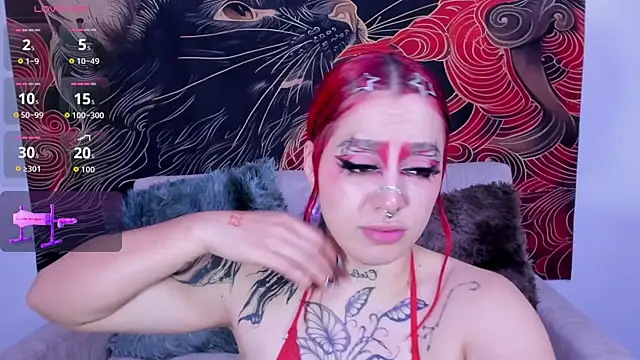 annika_taylor 现场XXX聊天