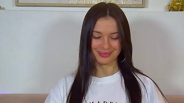 AlexandraBloomn Live XXX chat