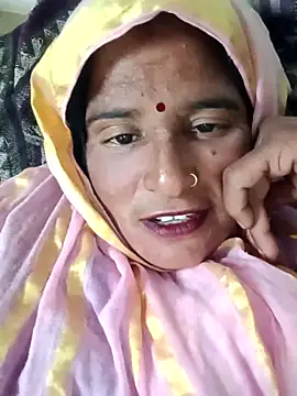 Quin_love143 网络视讯表演