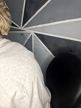 megan_cr 即時 XXX 聊天