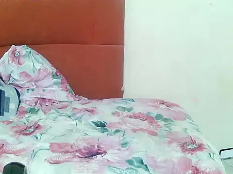 FreakyMamasita 라이브 XXX 채팅