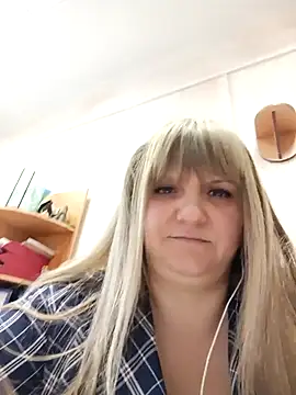 Czat XXX na żywo – Office_Albertina