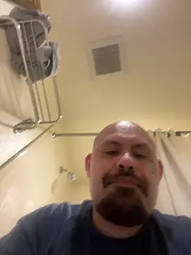 guilty_pleasures13 Show in webcam