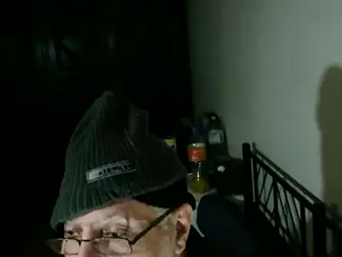 Chatroom XXX en direct de 100Tauros