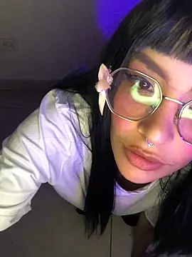 Luna-Chann: απευθείας συνομιλία ΧΧΧ