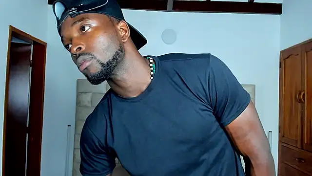 Chatroom XXX en direct de Dylan_Taylor