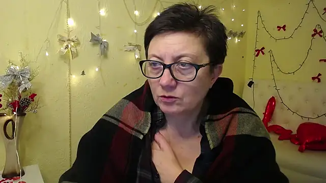 EmilyL0ve লাইভ XXX চ্যাট