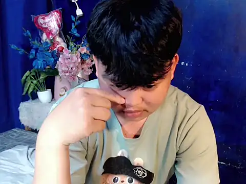 XXX chat uživo modela Reynelcock