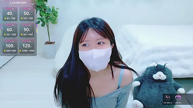 Reinya__nyan2 élő XXX-chatje