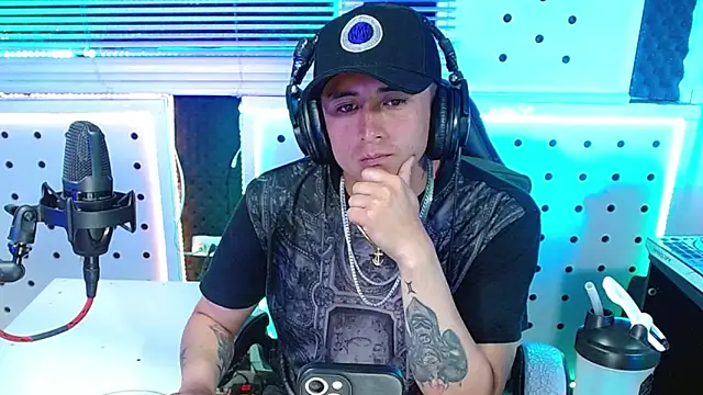 Godofcumxxx's Live XXX Chat