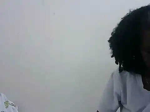 prettybeee's Webcam Show