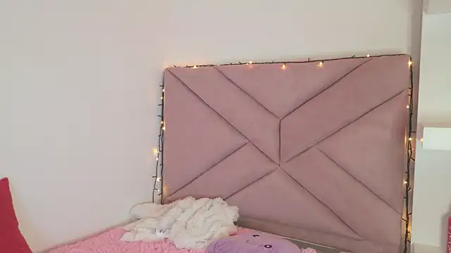 eva_sin18: απευθείας συνομιλία ΧΧΧ