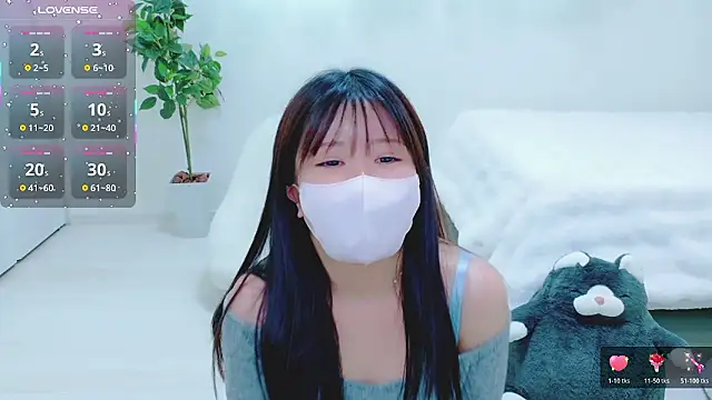 Reinya__nyan2's Live XXX Chat