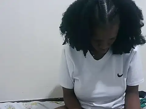 Chatroom XXX en direct de prettybeee