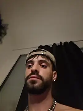 young_swisscouple Chat XXX live