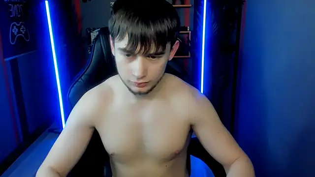 AlejandroEllias' Live XXX Chat