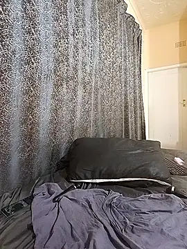 ChoklitBerryXX Chat XXX in diretta