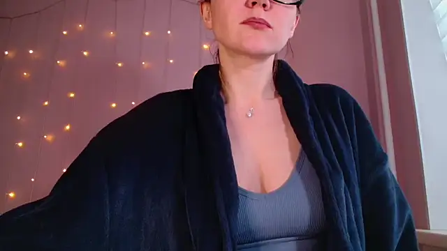 MelanyOxx Live XXX-chat