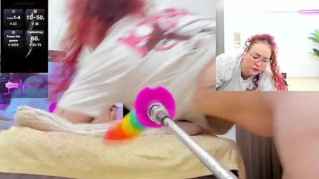 Paulina_Davis_ élő XXX-chatje