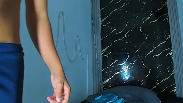 jamescurly00 – Kamerová šou