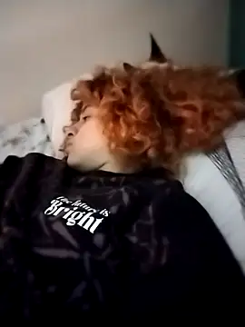 EmmaMelissa0521 élő XXX-chatje