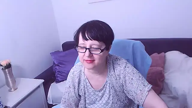 ChristaRose: онлайн-секс-чат