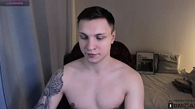 handsome_guy01 Show in webcam