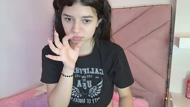 eva_sin18 Live XXX Chat