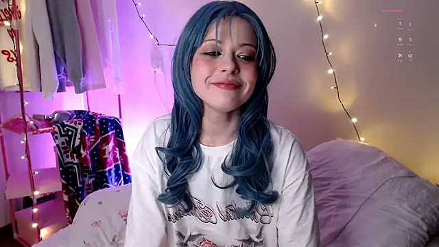 KatieMelone Live XXX-chat