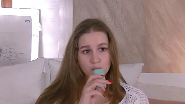 EllieHayesのライブXXXチャット